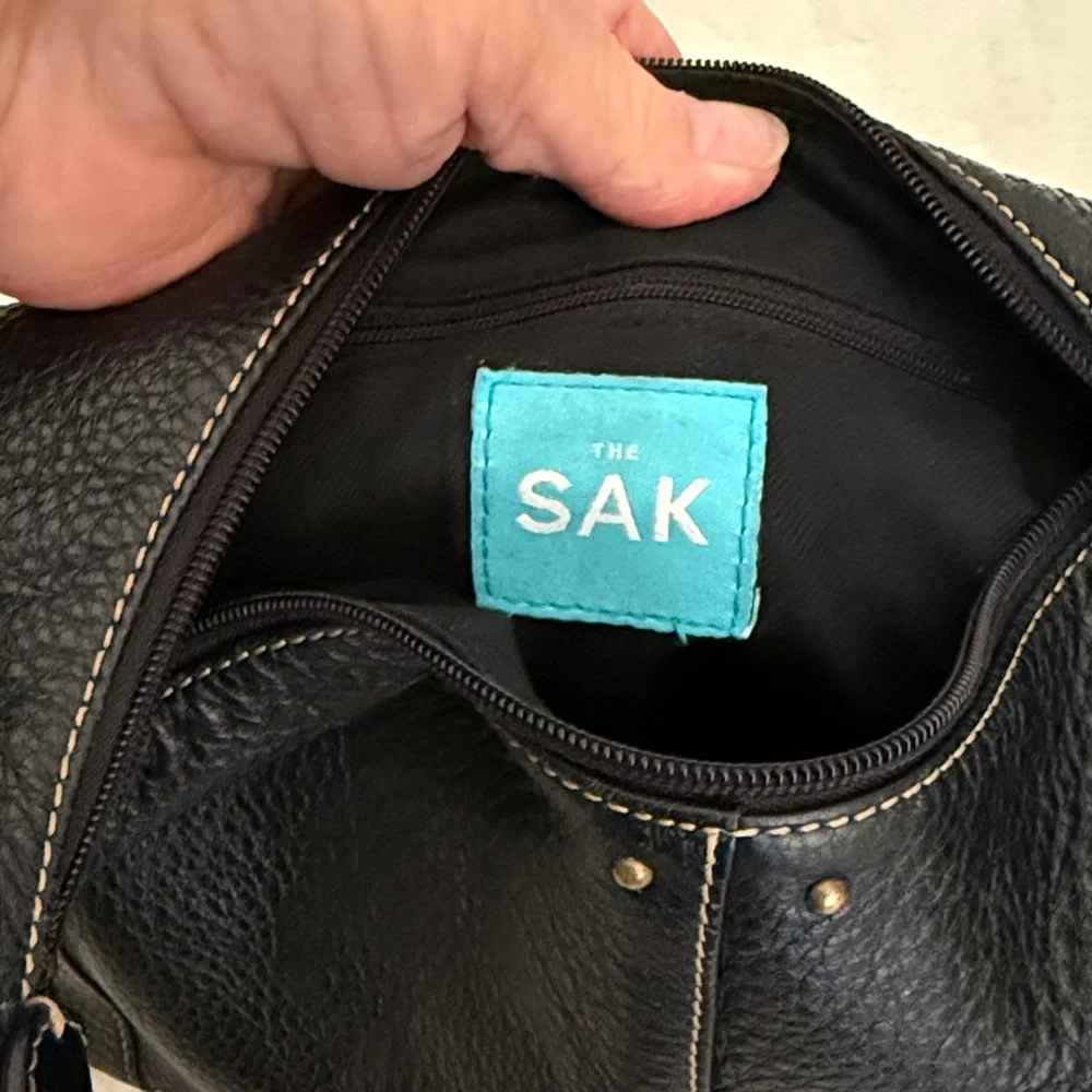 The Sak Black Leather Hobo Bag - Picture 7 of 12